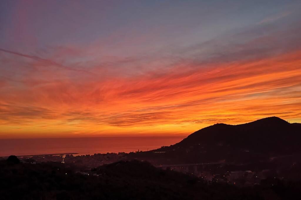 La Vivagna - Casa Vista Mare Tra Gli Ulivi Leivi Exterior foto