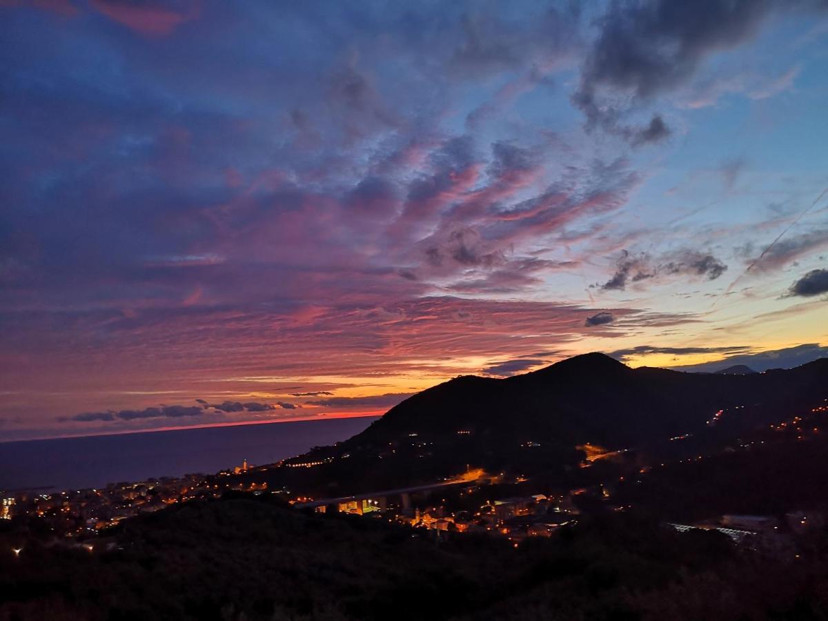 La Vivagna - Casa Vista Mare Tra Gli Ulivi Leivi Exterior foto