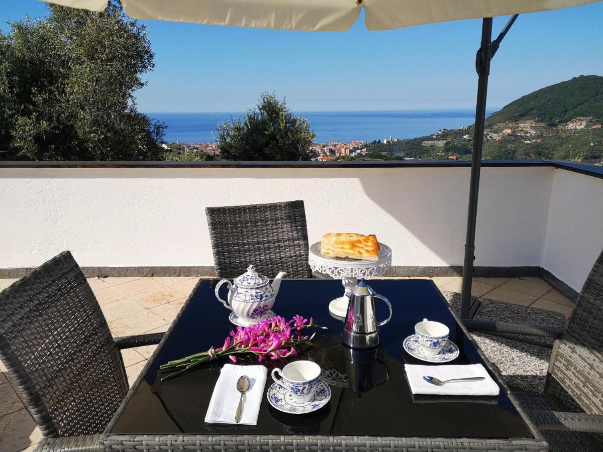La Vivagna - Casa Vista Mare Tra Gli Ulivi Leivi Exterior foto